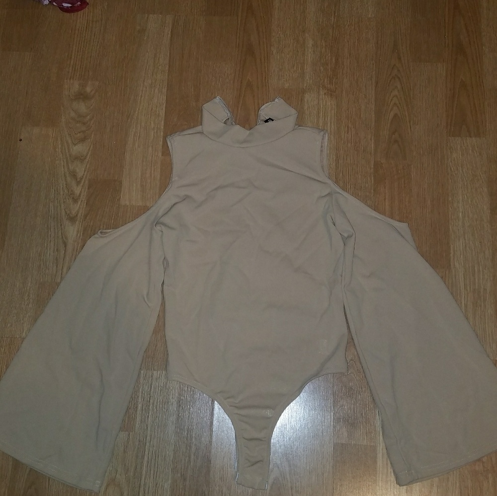 Fashion nova body suit